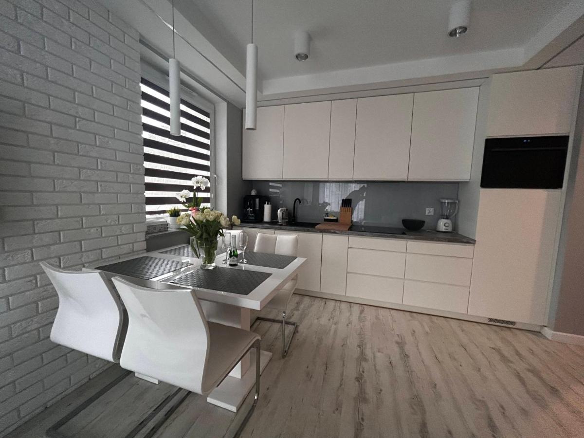 Lesne Apartamenty Dziwnówek Kültér fotó